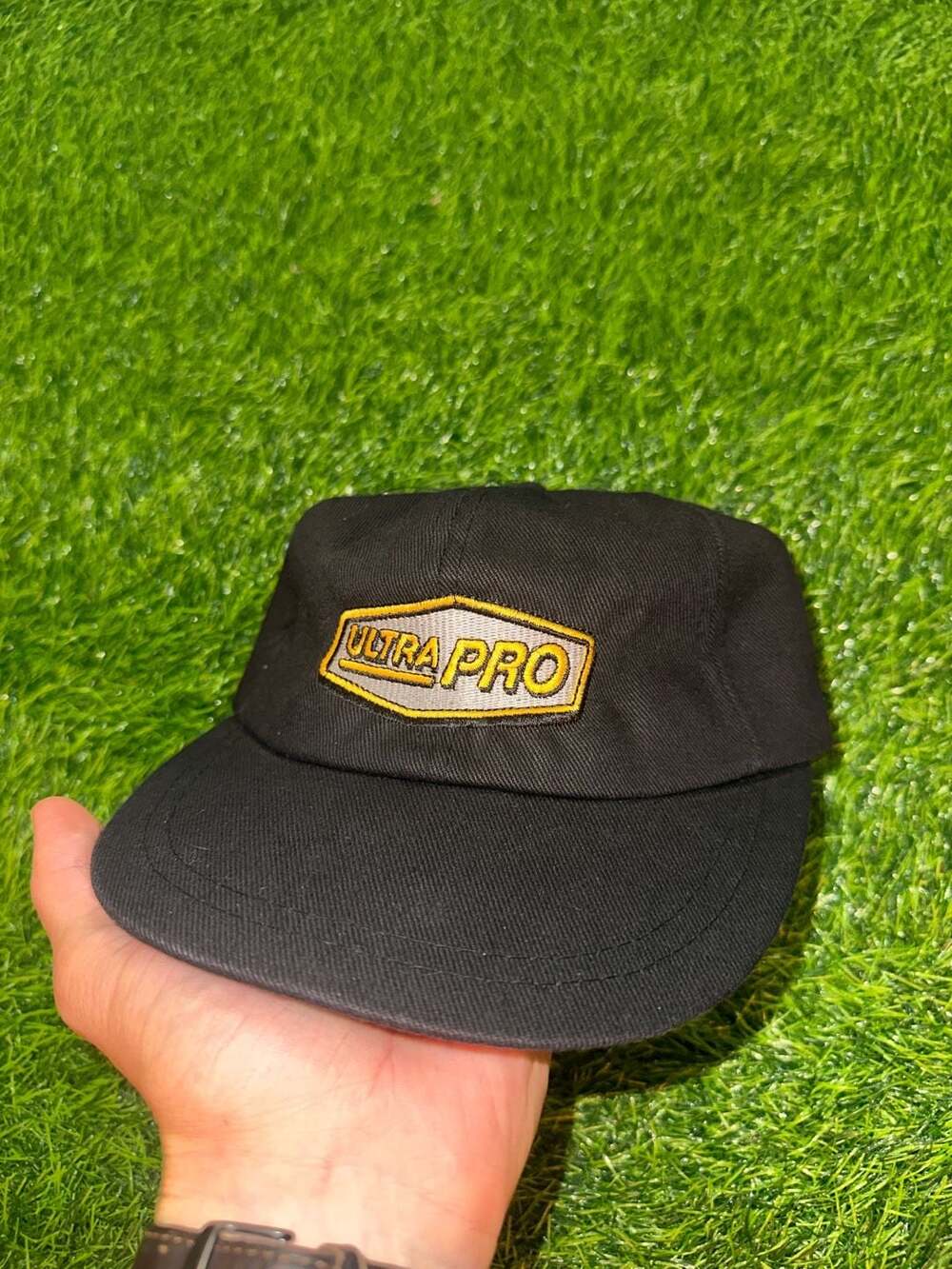 Ultra Pro Vintage 90s Embroidered Patch Black Baseball Hat Cap Leather Strap